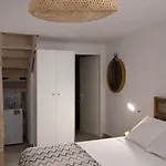Althea * Naousa (Paros)