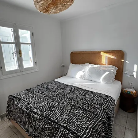 Althea * Naousa (Paros)